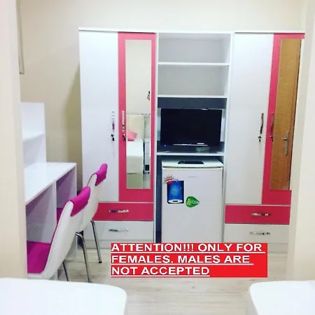 !only Females! Bakirkoy Ladies Стамбул
